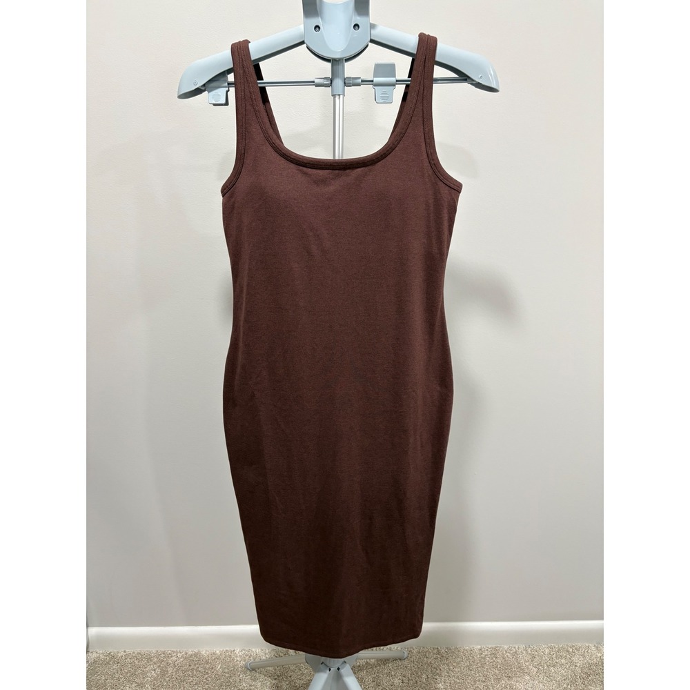 Vuori Women's Halo Essential Dress Heathered Chocolate Brown Size Medium VW606
